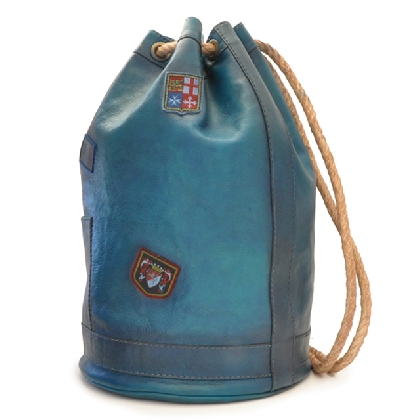 <span class="smallTextProdInfo">[BBL178]</span> - Travel Bag Patagonia in cow leather - Bruce Blue