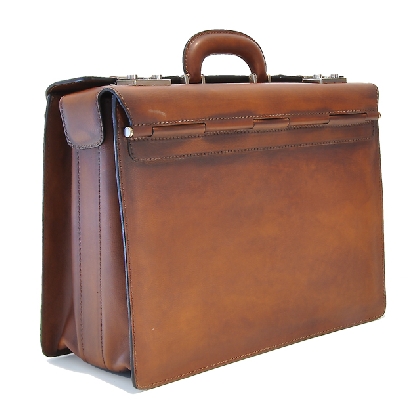 <span class="smallTextProdInfo">[B388]</span> -  - Briefcase Lorenzo Il Magnifico in cow leather