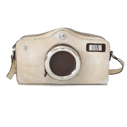 <span class="smallTextProdInfo">[RPA444]</span> - Photocamera Radica Shoulder Bag in cow leather - Photocamera R444 White